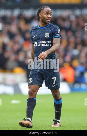 Wolverhampton, Großbritannien. Dezember 2023. Raheem Sterling von Chelsea während des Premier League-Spiels Wolverhampton Wanderers gegen Chelsea in Molineux, Wolverhampton, Vereinigtes Königreich, 24. Dezember 2023 (Foto: Gareth Evans/News Images) in Wolverhampton, Vereinigtes Königreich am 24. Dezember 2023. (Foto: Gareth Evans/News Images/SIPA USA) Credit: SIPA USA/Alamy Live News Stockfoto