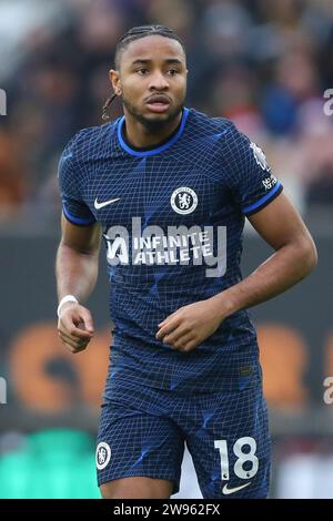 Wolverhampton, Großbritannien. Dezember 2023. Christopher Nkunku von Chelsea während des Premier League-Spiels Wolverhampton Wanderers gegen Chelsea in Molineux, Wolverhampton, Vereinigtes Königreich, 24. Dezember 2023 (Foto: Gareth Evans/News Images) in Wolverhampton, Vereinigtes Königreich am 24. Dezember 2023. (Foto: Gareth Evans/News Images/SIPA USA) Credit: SIPA USA/Alamy Live News Stockfoto