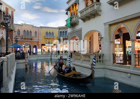 Fluss im Venetian Resort in Las Vegas, wo eine Gondelfahrt rund um die Grand Canal Shoppes stattfindet. Bild aufgenommen am 7. Dezember 20 Stockfoto