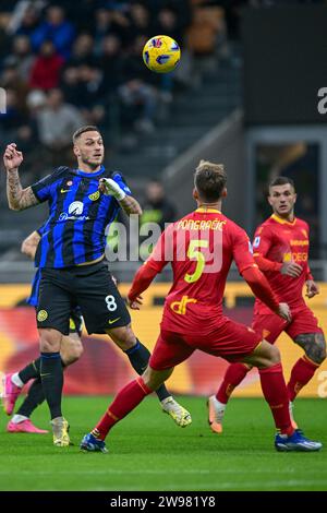 Mailand, Italien. Dezember 2023. Marko Arnautovic (8) von Inter war während des Spiels zwischen Inter und Lecce in Giuseppe Meazza in Mailand zu sehen. (Foto: Gonzales Photo - Tommaso Fimiano). Stockfoto