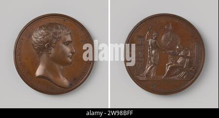 Napoleon Bonaparte, Premierkonsul von Frankreich, stellt die Religion wieder her, Bertrand Andrieu, 1803 Geschichtsmedaille Bronzemedaille. Vorne: Bruststück Mann innen Wechsel. Umgekehrt: Frau mit Spiegel in der Hand, um die sich eine Schlange windet, die der sitzenden Religion hilft, dargestellt als verschleierte Frau mit Kreuz und offenem Buch zu ihren Füßen, stehend; zwischen den beiden Schildern und dem Schwert, die an der Säule hängen, auf der Haan steht; im Hintergrund Notre Dame und Distinulated Building in Overschrift; Cut: Inschrift Paris Bronze (Metall) markant (Metallverarbeitung) Our Lady Stockfoto