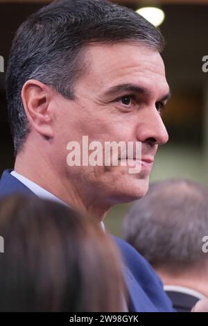 Premierminister Pedro Sanchez nimmt am Abschlusskonzert des spanischen EU-Ratsvorsitzes am 21. Dezember 2023 im Auditorium in Madrid Teil Stockfoto