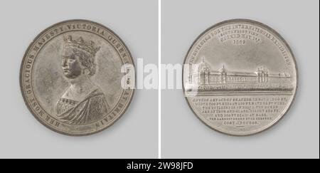 Eröffnung des Crystal Palace Ausstellungsgebäudes in Sydenham 1862, G. Dowler, 1862 Geschichtsmedaille Tinen Medaille, auf der Vorderseite links die Büste von Königin Victoria mit Wechsel, vier Textzeilen, das Ausstellungsgebäude und sieben Textzeilen auf der Rückseite. Birmingham Zinn (Metall) Strick (Metallbearbeitung) Stockfoto