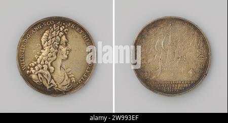 Seeschlacht am Kap La Hogue 1692, G. Hautz, 1692 Geschichtsmedaille Messing-Medaille, vergoldet, auf der Vorderseite die Büste von Stadholder-König Willem III., mit einer Änderung, Schiffe kämpfen auf der Unterseite, mit Display und ausgeschnittenem Text Silber (Metall) Guss Stockfoto