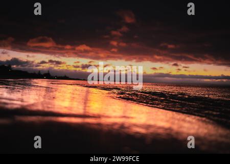 Ein malerischer Blick auf die Küste bei Sonnenuntergang in Bunbury, Western Australia Stockfoto