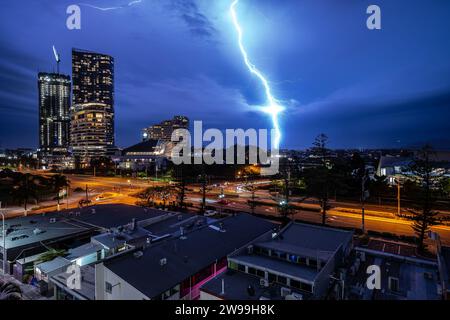 Gold Coast, Queensland, Australien - Lightning in Broadbeach Stockfoto