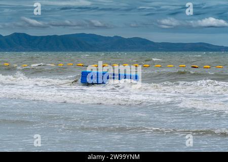 Strände und Aktivitäten auf dem Meer in Thailand, Stockfoto