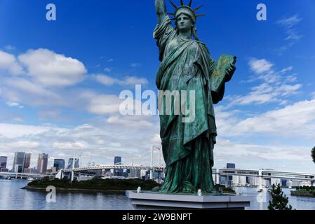 Freiheitsstatue auf der Insel Odaiba Stockfoto