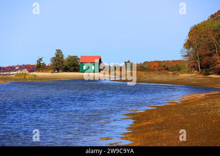 Das historische Gamecock Cottage am West Meadow Beach Stony Brook Long Island NY Stockfoto