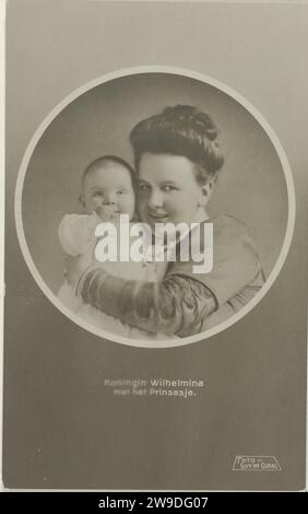 Porträt Wilhelmina, Königin der Niederlande, und Juliana, Königin der Niederlande, 1909 - 1911 Fotografie Porträt von Wilhelmina und Juliana im Kreis. Unten eine Regel des niederländischen Textes. Netherlandspublisher: Der Verlag: UTrechtt fotografische Unterstützung Stockfoto