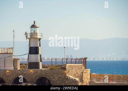 Blick auf den Leuchtturm von Acre in Israel Stockfoto