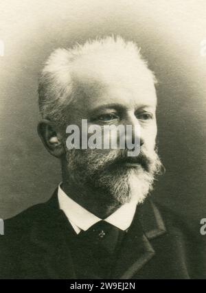 Pjotr Iljitsch Tschaikowski (* 7. Mai 1840 bis 6. November 1893) war ein russischer Komponist der Romantik. Alte Vintage-Postkarte des Russischen Reiches. 1889. Einzelheiten. Stockfoto