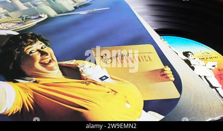 Viersen, Deutschland - 9. Mai. 2023: Close-up der Band Supertramp Hit Album-Cover Breakfast in America von 1979 Stockfoto