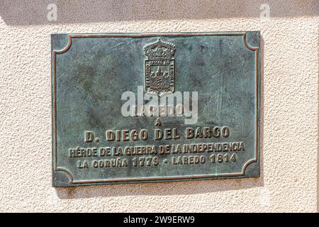 Laredo, Spanien. Denkmal für Diego del Barco y de la Cendeja, Artilleriebrigadier der spanischen Armee, Held des Spanischen Unabhängigkeitskrieges auf der Halbinsel Stockfoto