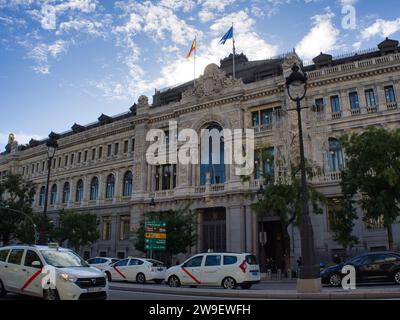 Die Bank of Spain (Banco de Espana) in der Straße Calle de Alcala in Madrid, Spanien. Stockfoto