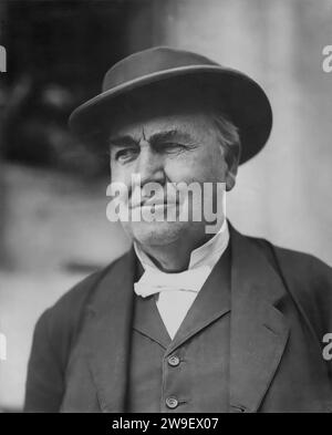 Porträt von Thomas Edison mit Hut. Datum: 06.08.1914. Stockfoto