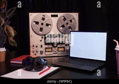 Teil der Podcast Studio-Ausrüstung Stockfoto