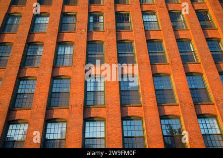 One Grove Place (American Hardware Company - Corbin Screw Division Building No. 68, Fafnir Bearing Company Grove Street Plant), New Britain, Connectic Stockfoto