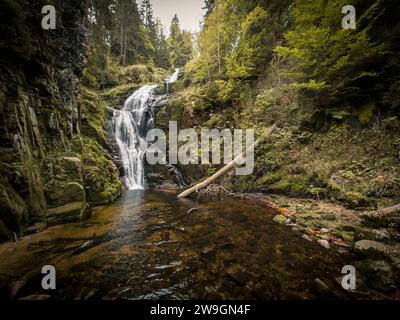 Zackelfall in Polen Krkonose Stockfoto