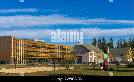 Gewerbeimmobilien Im Technologiepark Adlershof, Berlin, Deutschland Stockfoto