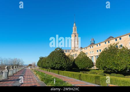 Laboral University Complex og Gijàon, Asturien Stockfoto