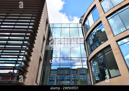 Das Regierungsgebäude des Vereinigten Königreichs in Edinburgh, Schottland. Stockfoto