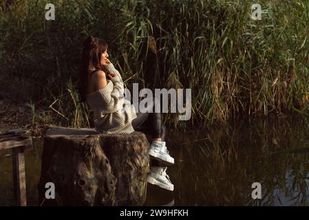 Fotosession im Herbstpark Stockfoto