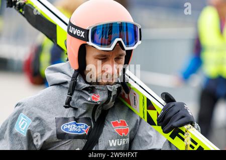 Oberstdorf, Deutschland. Dezember 2023. Skilanglauf, Skispringen, vier-Hügel-Turnier, Weltmeisterschaft, große Schanze, Männer, Ausbildung: Pius Paschke aus Deutschland. Vermerk: Daniel Karmann/dpa/Alamy Live News Stockfoto