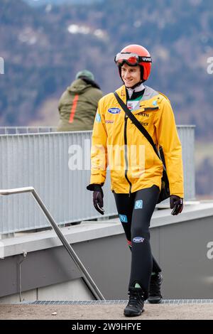 Oberstdorf, Deutschland. Dezember 2023. Skilanglauf, Skispringen, vier-Hügel-Turnier, Weltmeisterschaft, große Schanze, Männer, Ausbildung: Karl Geiger aus Deutschland. Vermerk: Daniel Karmann/dpa/Alamy Live News Stockfoto