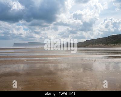 Sturmwolken über Saltburn Beach, North Yorkshire, England Stockfoto