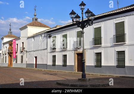 Almagro, Palacio de los Condes de Valparaiso (links). Provinz Ciudad Real, Castilla-La Mancha, Spanien. Stockfoto