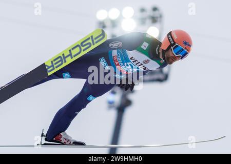 Oberstdorf, Deutschland. Dezember 2023. Skilanglauf, Skispringen, vier-Hügel-Turnier, Weltmeisterschaft, große Schanze, Männer, Training: Pius Paschke aus Deutschland in Aktion. Vermerk: Daniel Karmann/dpa/Alamy Live News Stockfoto