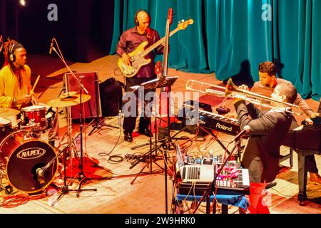 Yasek Manzano Live-Auftritt im Teatro La Caridad (Charity Theater), Santa Clara, Kuba Stockfoto