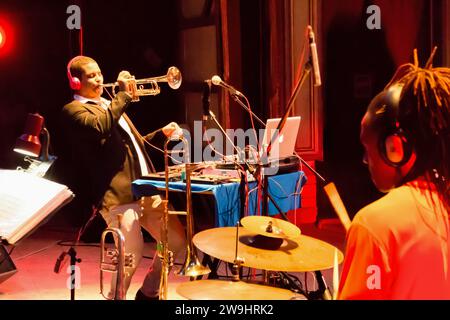 Yasek Manzano Live-Auftritt im Teatro La Caridad (Charity Theater), Santa Clara, Kuba Stockfoto