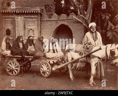 Zangaki. 0896. Araber mit drei Ehefrauen und zwei Servants. Stockfoto