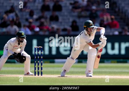 Melbourne, Australien, 29. Dezember 2023. Pat Cummins von Australien während des 4. Tages des Boxing Day Tests – Tag 4 Spiel zwischen Australien und Pakistan am 29. Dezember 2023 auf dem Melbourne Cricket Ground in Melbourne, Australien. Quelle: Dave Hewison/Speed Media/Alamy Live News Stockfoto