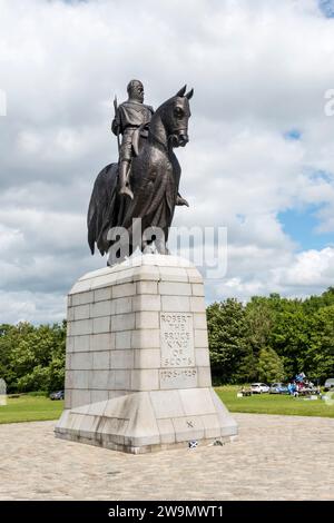 Statue von Robert the Bruce zu Pferd an der Stelle der Schlacht von Bannockburn am Stadtrand von Stirling, Schottland. Stockfoto