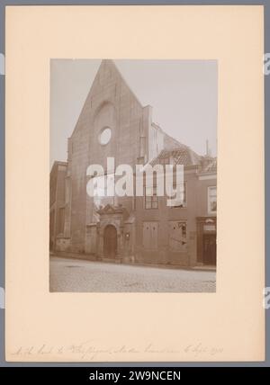 Ansicht der reformierten Kirche in Vlissingen nach dem Brand im Jahre 1911, Anonym (Denkmalpflege) (zugeschrieben), 1911 Fotografie Flushing fotografische Unterstützung. Pappkirche (außen) Flushing Stockfoto