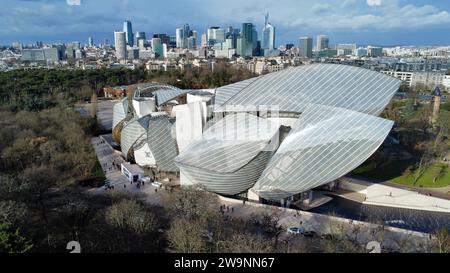 Drohnenfoto Louis Vuitton Foundation Paris Frankreich Europa Stockfoto