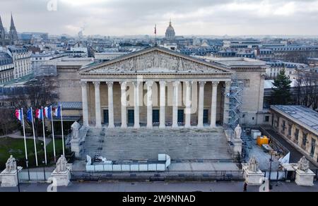 Drohnenfoto Französische Nationalversammlung, Assemblée nationale Palais Bourbon Paris Frankreich Europa Stockfoto