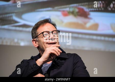 BFI Southbank, London, Großbritannien. 18. Dezember 2023. Jason Issacs fotografierte während des MK3D: Mark Kermode in 3D. . Foto von Julie Edwards./Alamy Live News Stockfoto