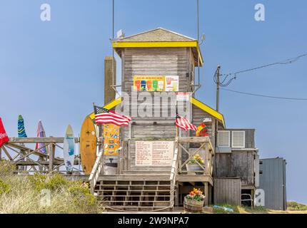 Außenaufnahme der Strandhütte am indian Wells Beach Stockfoto