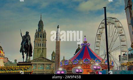 Glasgow, Schottland, Großbritannien. Dezember 2023. Das neue Jahr wird auf dem george Square fortgesetzt . Credit Gerard Ferry/Alamy Live News Stockfoto