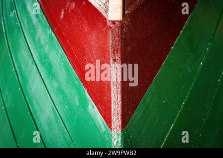 Bug eines Lunenburg Dory, ein kleines Boot, das zum Angeln von Schonern an den Grand Banks genutzt wird. Stockfoto