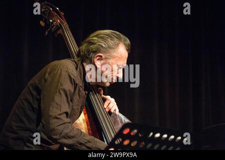 Deutschland, Rolf Kuehn Quartett. Rolf Kuehn (* 29. September 1929 in Köln) (*† 18. August 2022 in Berlin) war ein deutscher Jazzklarinettist. Er war einer von Stockfoto