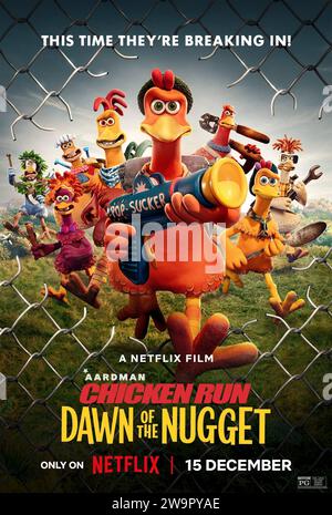 Chicken Run: Dawn of the Nugget (2024) von Sam Fell mit Thandiwe Newton, Zachary Levi und Bella Ramsey. Nachdem Ginger eine Flucht von Tweedys Farm abgezogen hat, hat er ein friedliches Inselschutzgebiet für die ganze Herde gefunden. Aber auf dem Festland sieht sich die ganze Hühnerart einer neuen Bedrohung gegenüber, und Ginger und ihr Team entscheiden sich, einzubrechen. US-Poster mit einem Blatt ***NUR FÜR REDAKTIONELLE ZWECKE***. Kredit: BFA/Netflix Stockfoto