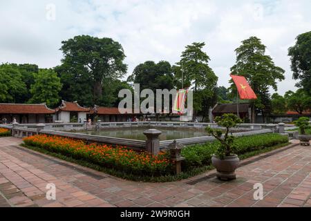 Hanoi, Vietnam – 18. August 2018: Der Tempel der Literatur ist ein Tempel des Konfuzius. Sie beherbergt die Imperial Academy, die erste nationale Universität Vietnams Stockfoto