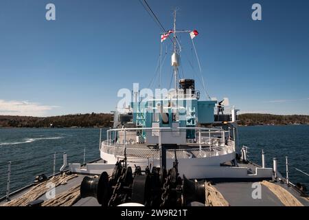 Die erhaltene Korvette der Flower-Klasse HMCS Sackville nimmt jedes Jahr im Mai an einem Gottesdienst und einer Zeremonie am Sonntag der Schlacht am Atlantik Teil. Stockfoto