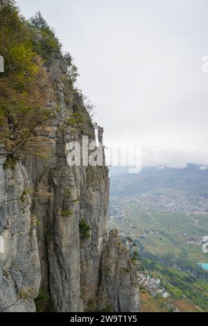 Es ist bekannt als Karsttopographie Naturmuseum und geologisches Wunder. Enshi Grand Canyon Qixingzhai Scenic Area, Enshi City, Hubei, China. Stockfoto