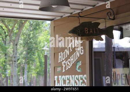 Whitehouse, Texas – 22. Juni 2023: Bait Shop at the Boulders on Lake Tyler in Whitehouse, Texas Stockfoto